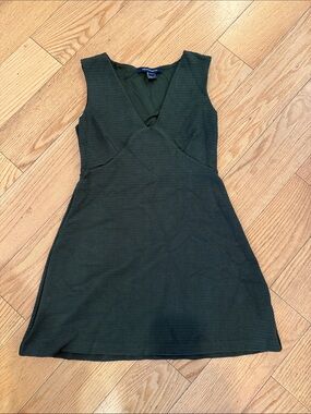 French Connection Dark Green V-Neck Sleeveless Mini Dress